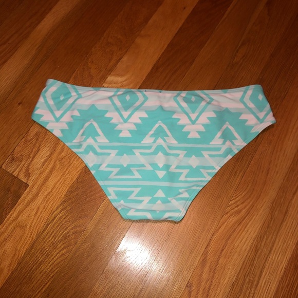 Aerie Bikini - Picture 5 of 7